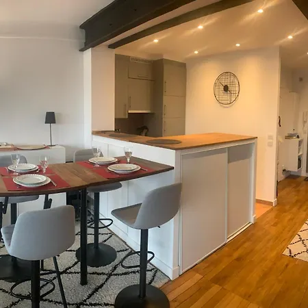 Appartamento Saintlazare 50m2 Superb View Up To Tour Eiffel
