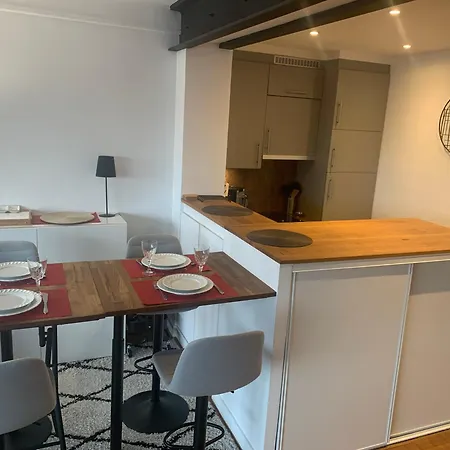 Saintlazare 50m2 Superb View Up To Tour Eiffel Parigi